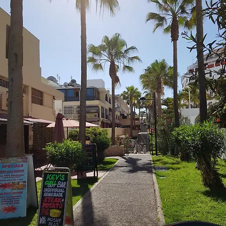 Cool Duplex In Playa Americas Апартаменти